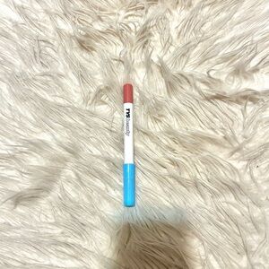 Lip Crayon Bronzy Brown